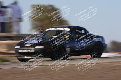 media/Oct-26-2025-CalClub SCCA (Sun) [[8ce1e69566]]/Group 5/Grapevine/